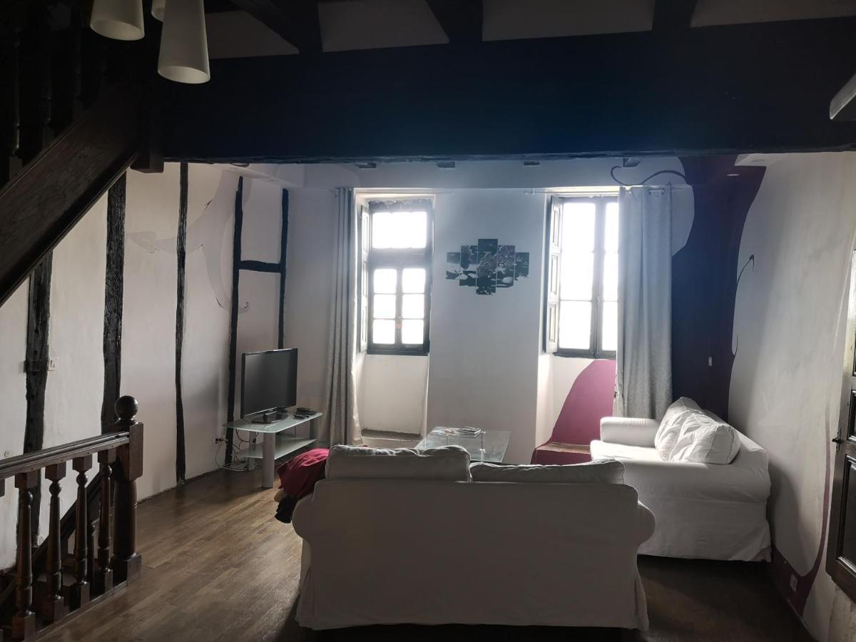 Maison Atypique A Cordes-Sur-Ciel 2 Chambres 外观 照片
